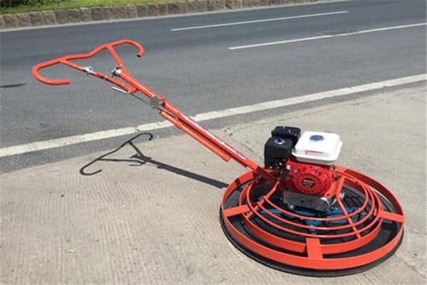 تقنية الهليكوبتر للخرسانة (Helicopter Concrete): الحل الأمثل لأرضيات ناعمة ومتينة للمصانع والمخازن