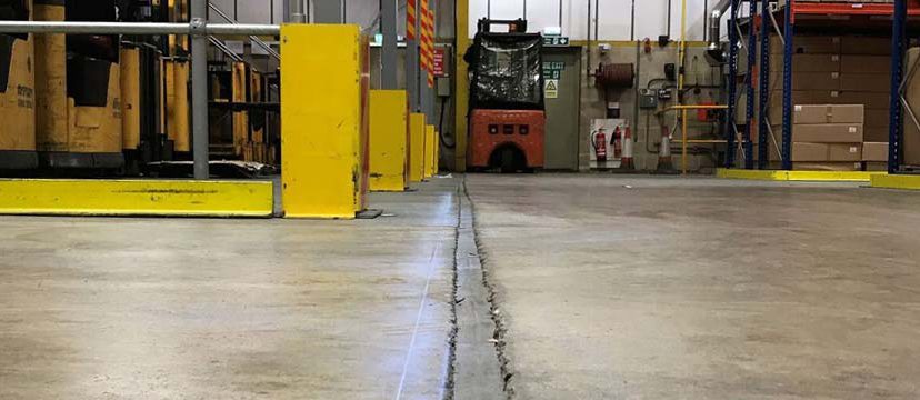 خدمات إصلاح الأرضيات الصناعية (Repair Service) في مصر: متى تحتاجها وكيف تختار الأفضل؟